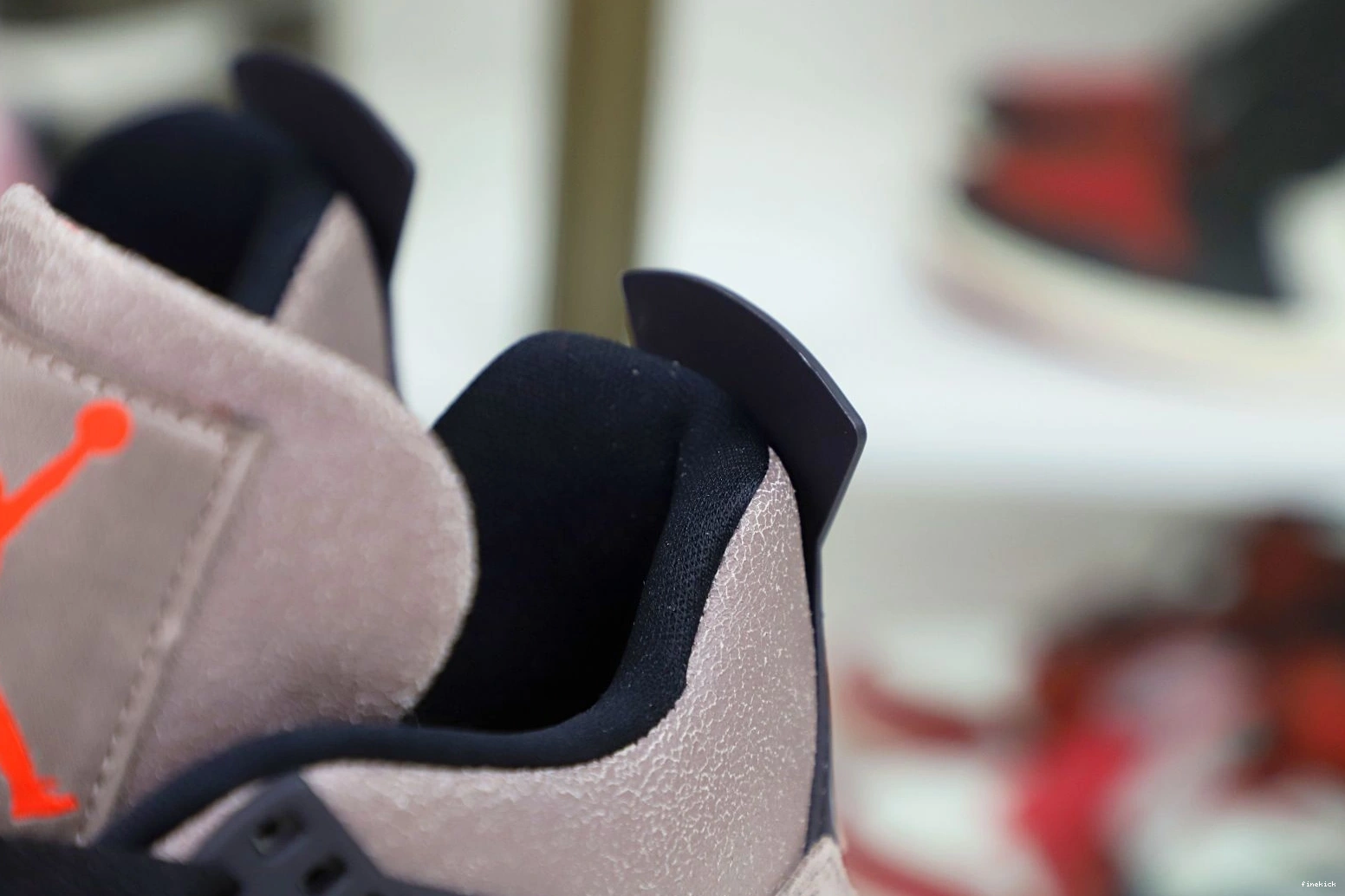 JORDAN HAZE' 'TAUPE AIR RETRO 4 0215